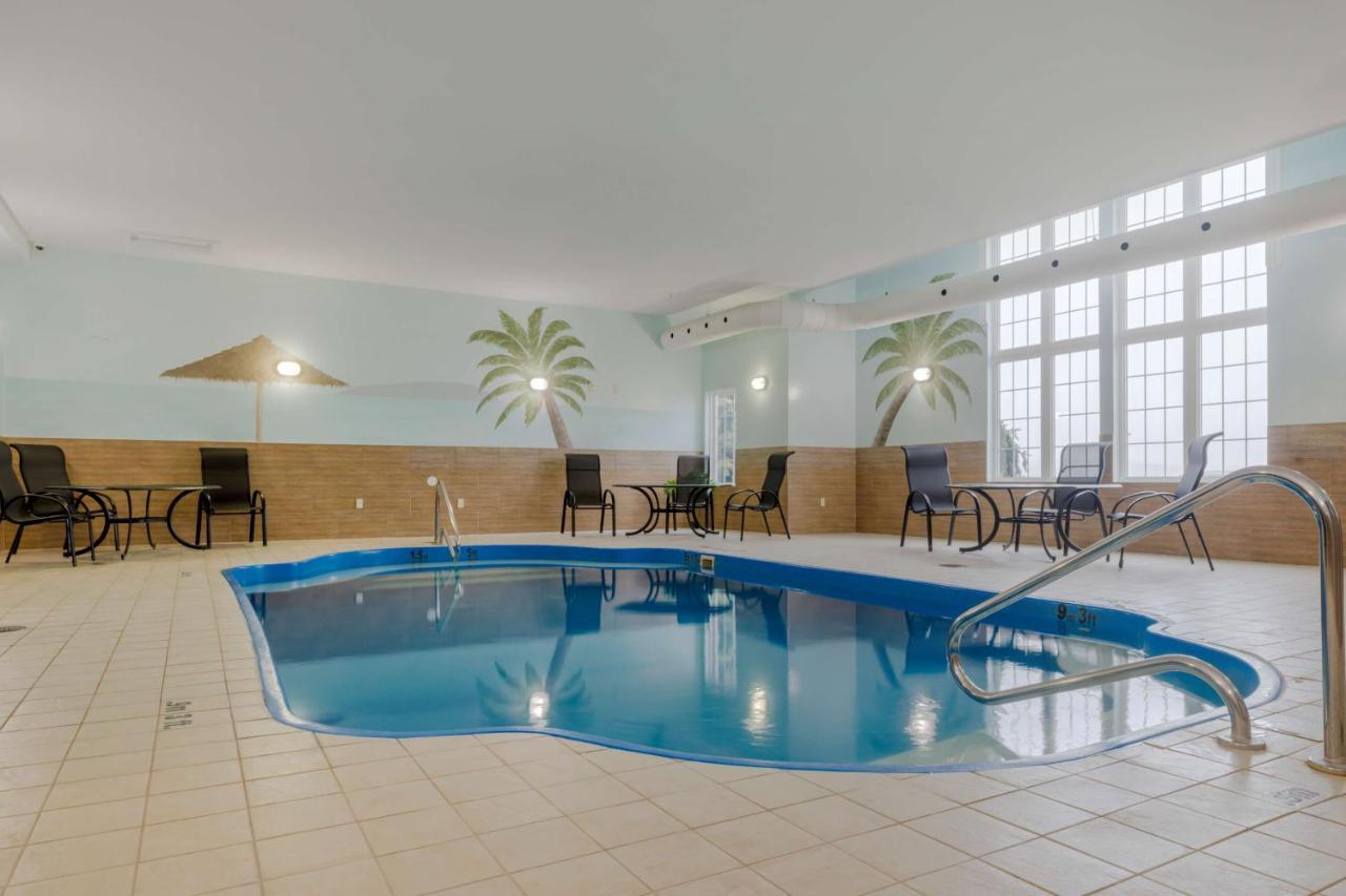 Best Western Plus Woodstock Hotel Conference Centre מראה חיצוני תמונה