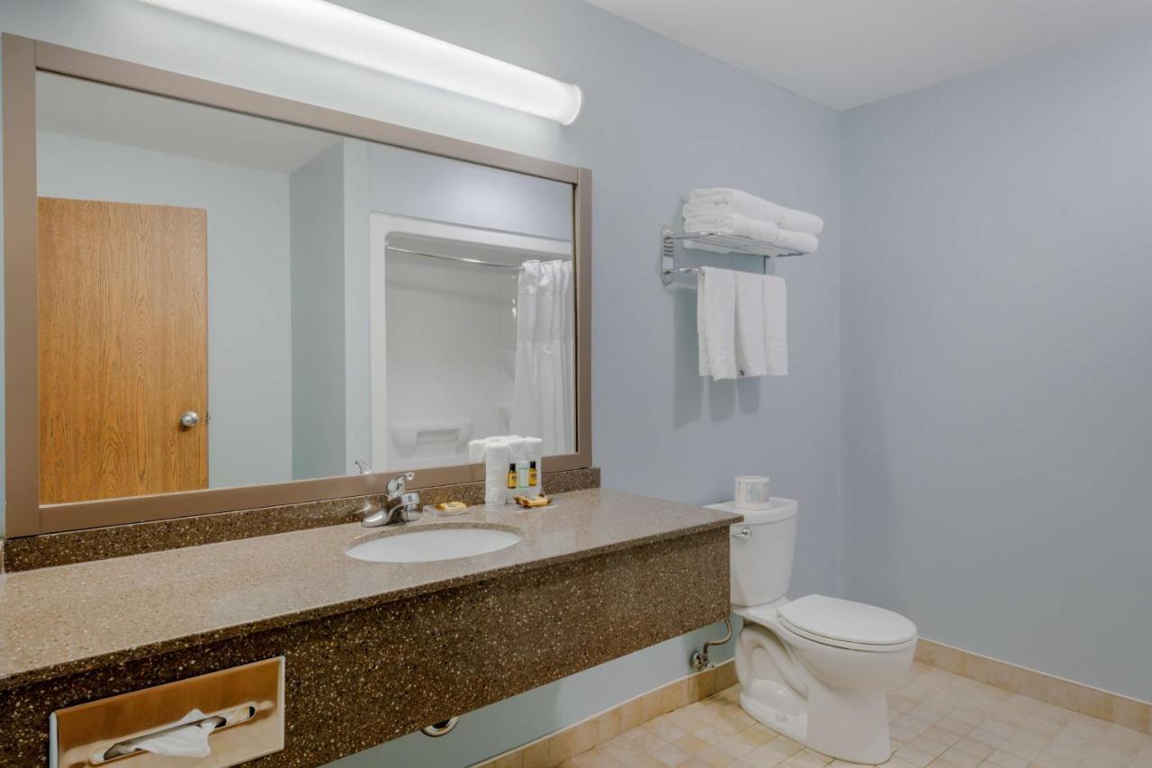 Best Western Plus Woodstock Hotel Conference Centre מראה חיצוני תמונה