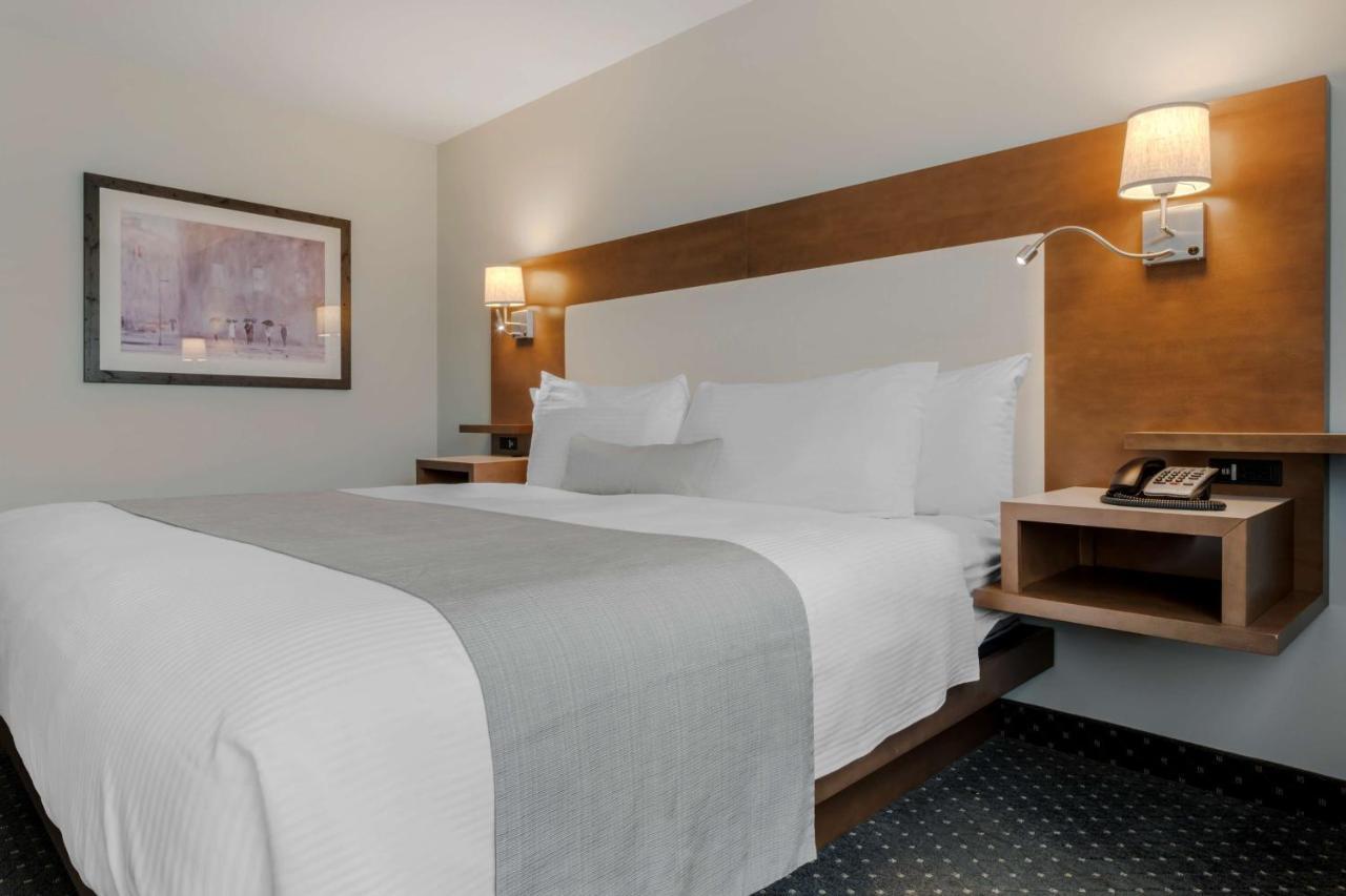 Best Western Plus Woodstock Hotel Conference Centre מראה חיצוני תמונה