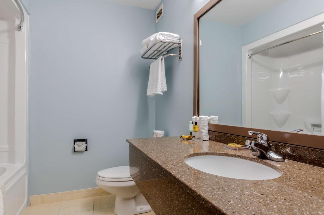 Best Western Plus Woodstock Hotel Conference Centre מראה חיצוני תמונה